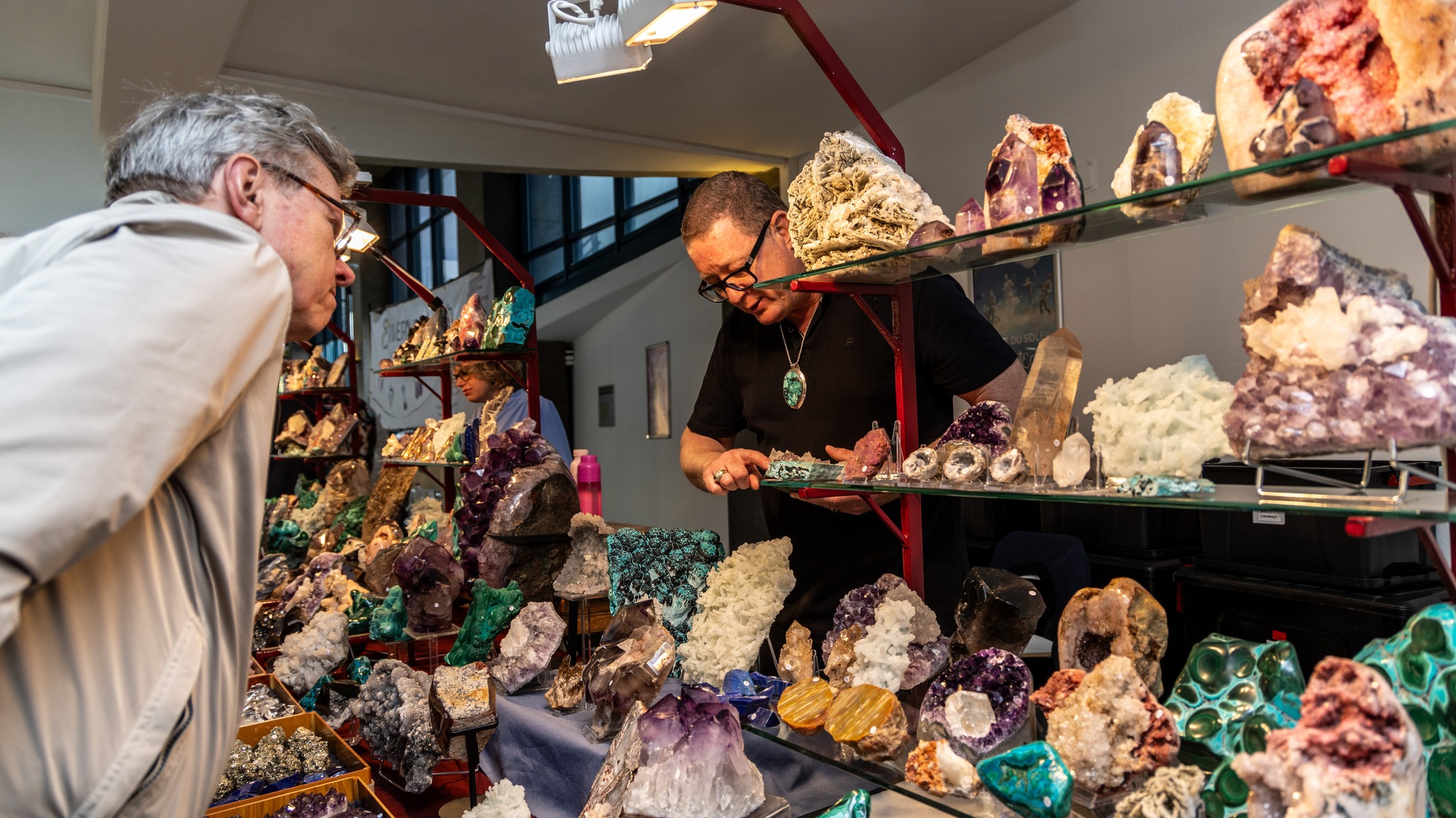 💎 Auch wenn die EDELSTEINE BREMEN am 14.+15. Februar 2026 noch eine Weile hin sind, könnt ihr euch bereits jetzt eure Online-Tickets zum ermäßigten EARLY-BIRD Preis sichern – aber nur bis zum 31.01.2026! 👇🎟️✨
https://eventfrog.de/de/p/maerkte/sonstige-maerkte/edelsteintage-bremen-2026-7352961106023848981.html

🌟Kinder bis 14 Jahre haben in Begleitung eines Erwachsenen freien Eintritt!👨‍👨‍👧‍👦😍

#edelsteintagebremen #earlybird #onlinetickets #edelsteine #mineralien #fossilien #schmuck #schleifvorführungen #geodenknacken #schnäppchentipp #mineralienmesse #edelsteinmesse #crystalevents #earlybird