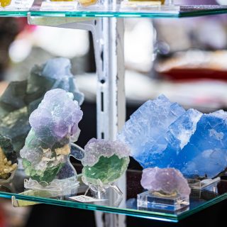 D-A-N-K-E für zwei unvergessliche Messetage 💎✨
So schön, diese besondere Stimmung mit euch zu teilen – wir hoffen, ihr hattet genauso viel Spaß wie wir!
Danke an alle Aussteller, das HCC-Team, DER GRILLMEISTER fürs leckere Essen 🍔🔥 und Fotograf Arthur für die tollen Shots 📸
👉 Save the Date: 05.–06.09.2026 – wir sehen uns wieder! 💫
#edelsteintagehannover #edelsteintage #mineralienmesse #messefeeling #hannoverevents #crystalevents